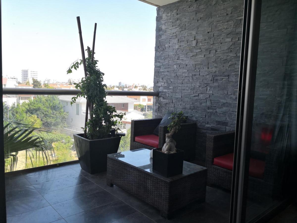 Fine Designed Flat 302 Appartement Larnaca Buitenkant foto